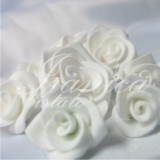 Розы белые, цветы из полимерной глины &laquo;Iranica Vistato&raquo;