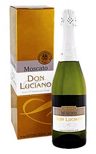 Игристое вино Дон Лусиано Москато в подарочной упаковке